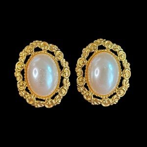 Vintage Napier Gold and Pearl Oval Earrings